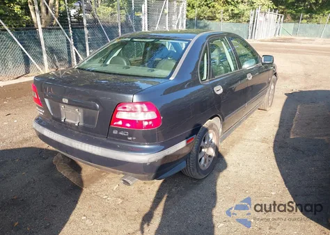 2000 Volvo S40 A/As из США, поврежденный, VIN YV1VS2550YF486862